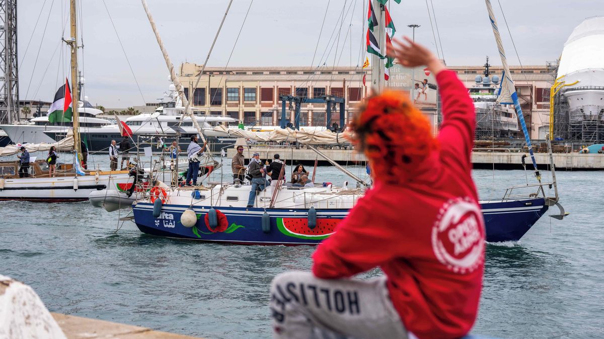 Do Pásma Gazy se zpožděním vyplula flotila s humanitární pomocí. Znovu zkusí prolomit izraelskou blokádu